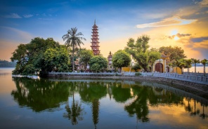 TOP 10+ Ngôi Chùa Cổ Kính, Linh Thiêng Nhất Ở Hà Nội