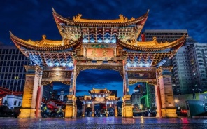 Review Du Lịch Côn Minh – “Thành Phố Mùa Xuân” Của Trung Quốc