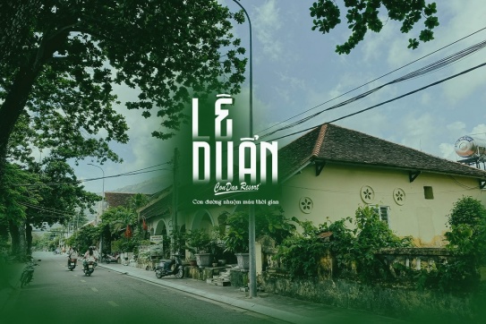 CON ĐƯỜNG NHUỘM MÀU THỜI GIAN TẠI CÔN ĐẢO