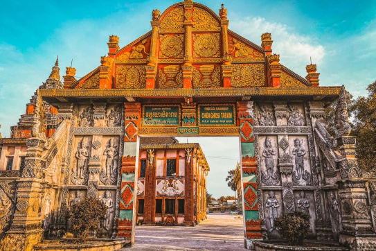 Chùa Ghositaram “Thái Lan thu nhỏ” kiến trúc Khmer độc đáo bậc nhất Bạc Liêu