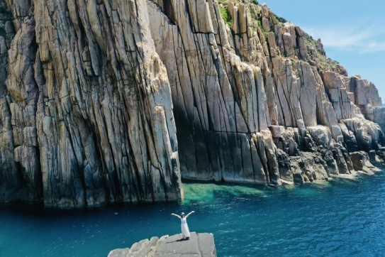 Vịnh Vĩnh Hy | Vịnh biển đẹp hoang sơ nhất Việt Nam