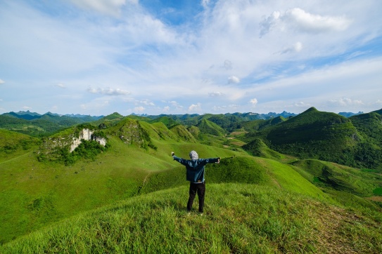 Đồi cỏ Vinh Quý - Hạ Lang - Cao Bằng 