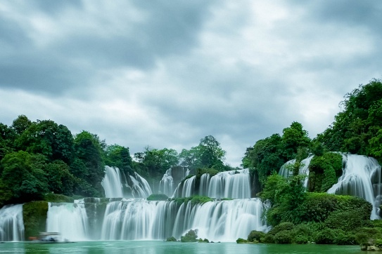 Thác Bản Giốc | Thác nước xuyên quốc gia lớn nhất trên thế giới