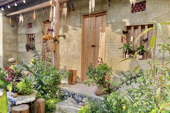 Không Khí Bình Yên...