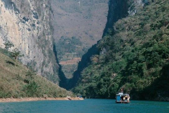 Hà Giang mùa nào cũng đẹp, nhưng đẹp nhất vẫn là lúc xuân về! 