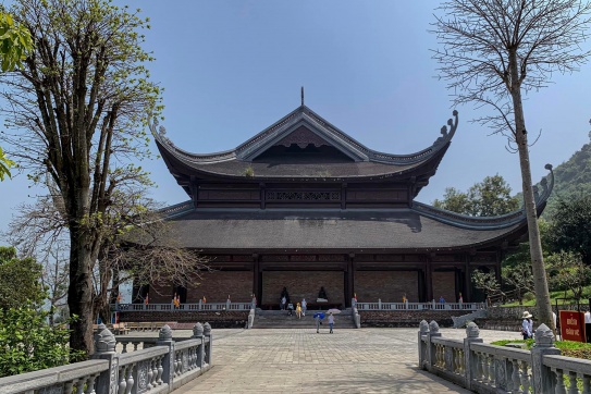 Một Mình Vi Vu Chùa Tam Chúc - Địa Tạng Phi Lai Tự 