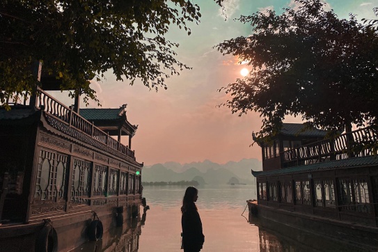 Hà Nam | “Điểm danh” những điểm tâm linh cực nổi tiếng