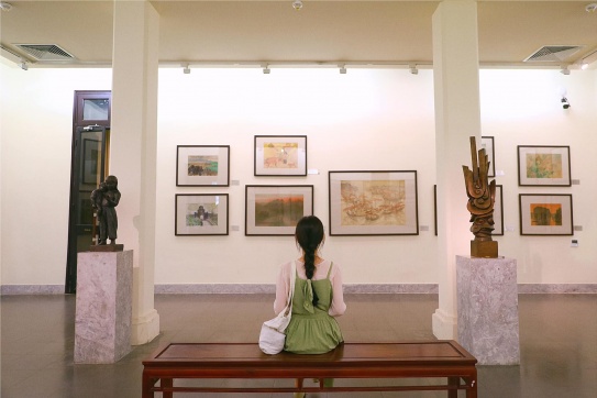 Check-in cực xịn tại Bảo tàng Mỹ thuật Việt Nam