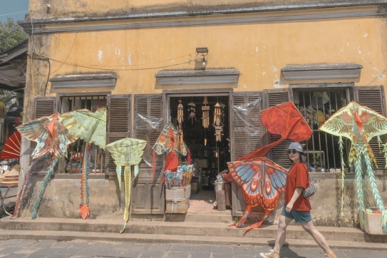 Hội An “bé xinh” một ngày đầu tháng Tám