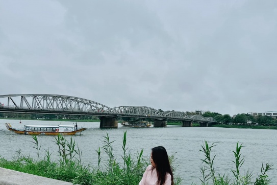 Huế mộng, Huế mơ