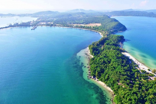 “Con rạch đổ ra biển lớn” ở mũi Hàm Rồng, Phú Quốc cực đẹp