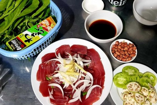 “Căng bụng” với food tour đặc sản Tuy Hòa