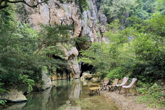 Moc Nam Camplux Valley - VQG Phong Nha Kẻ Bàng - Quảng Bình