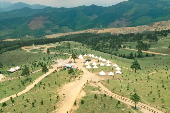 Lưu ý “đi chill” Đỉnh Phượng Hoàng mùa này