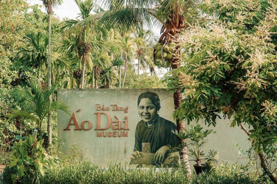 Sài Gòn có một bảo tàng đẹp như tranh dành riêng cho tà áo dài truyền thống