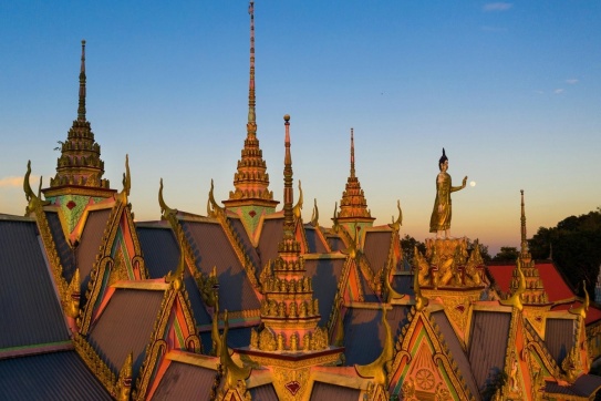 Chùa Som Rong (Sóc Trăng) | Với Tượng Phật Thích Ca “siêu to khổng lồ”