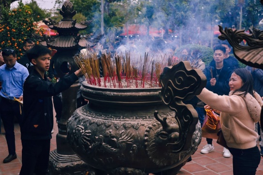 Phong tục lễ chùa đầu năm tại chùa Keo .....