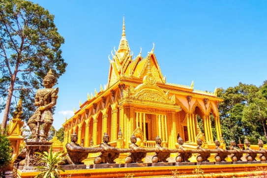 Chùa Vàm Rây | Chùa Khmer với bức tượng Phật nằm lớn nhất Việt Nam 