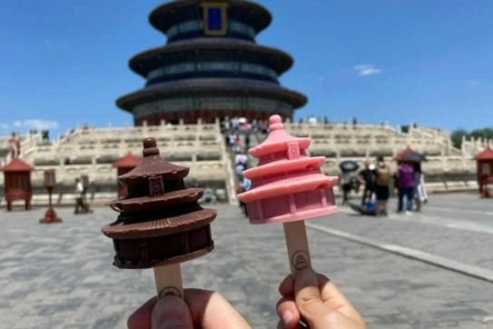 "Bing-chi-ling" phiên bản ĐỘC LẠ tại các điểm tham quan Trung Quốc