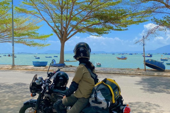 Xuyên Việt tuổi 28 - Chinh phục ước mơ rong ruổi dọc chữ S