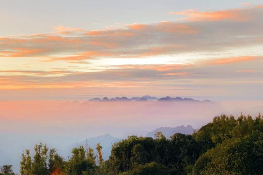 “Bầu trời Lùng Cúng” | Đi trek không săn được mây thì sẽ như thế nào nhỉ?