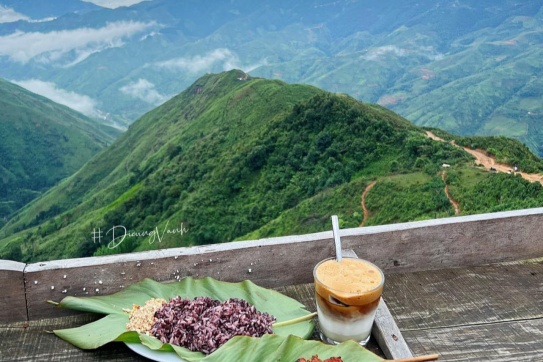 Review Tà Xùa săn mây 3 ngày 2 đêm