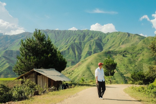 Màu xanh đã bao phủ thảo nguyên Tà Xùa rồi, đi thôi bạn mình ơiiii