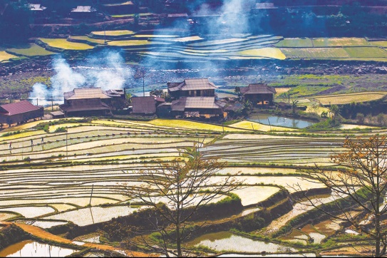 Mùa đông đổi điểm check-in với suối nước nóng view cực xịn ở Yên Bái