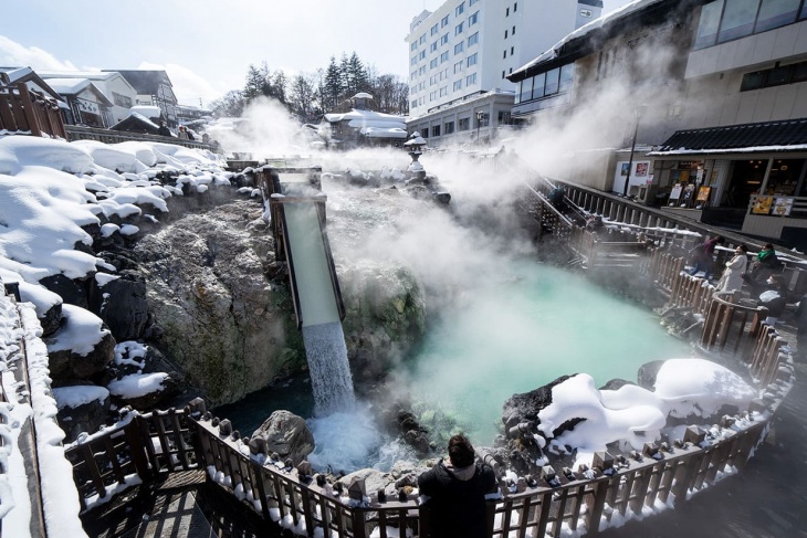 Top 5 Onsen Nhật Bản Đẹp Nhất Mùa Đông – Vừa Tắm Vừa Ngắm Tuyết Trắng