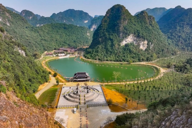 TOP 11 điểm Du Lịch Ninh Bình đẹp Nhất Không Thể Bỏ Lỡ