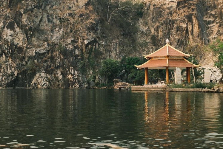 Vãn cảnh Thiền Viện Trúc Lâm An Giang