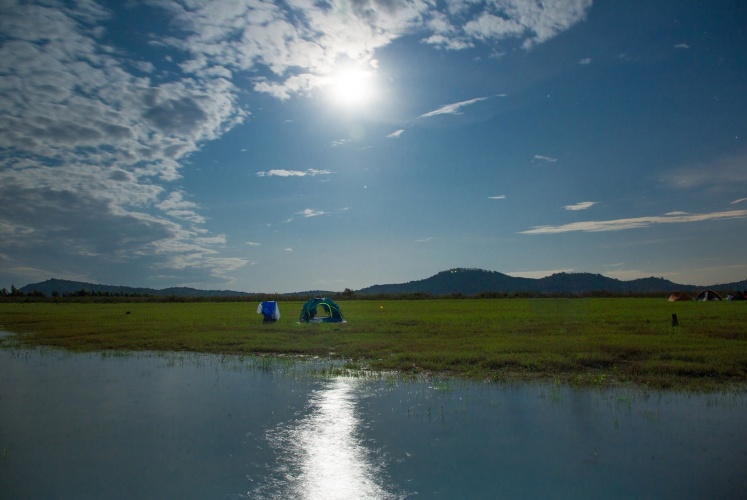 Vi vu camping - Hồ Dầu Tiếng