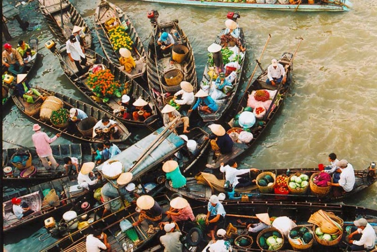 Chợ nổi Cái Răng | Khám phá từng gian hàng theo cách đặc biệt nhất