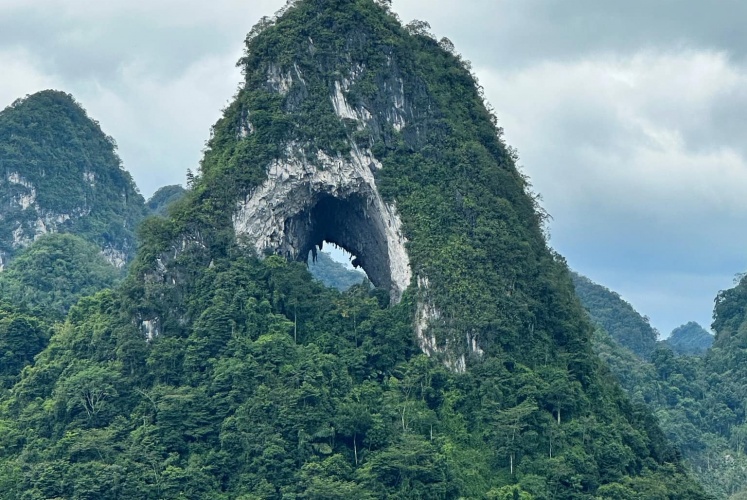 Cao Bằng tháng 10