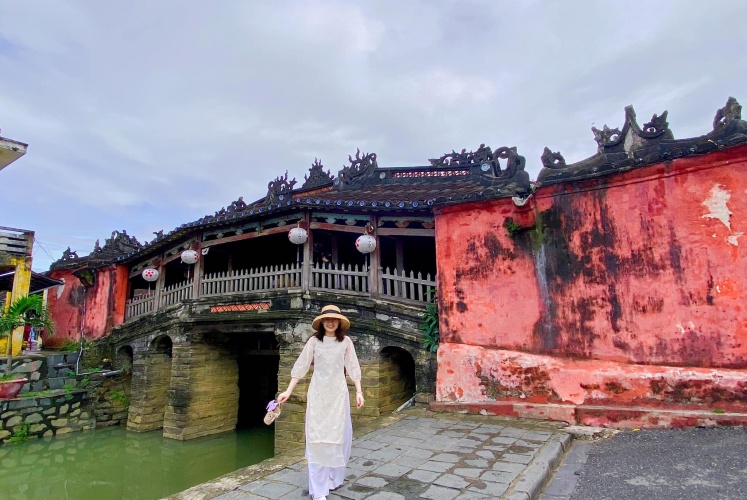 Một-nghìn-lẻ-một góc check-in với team mê Hội An