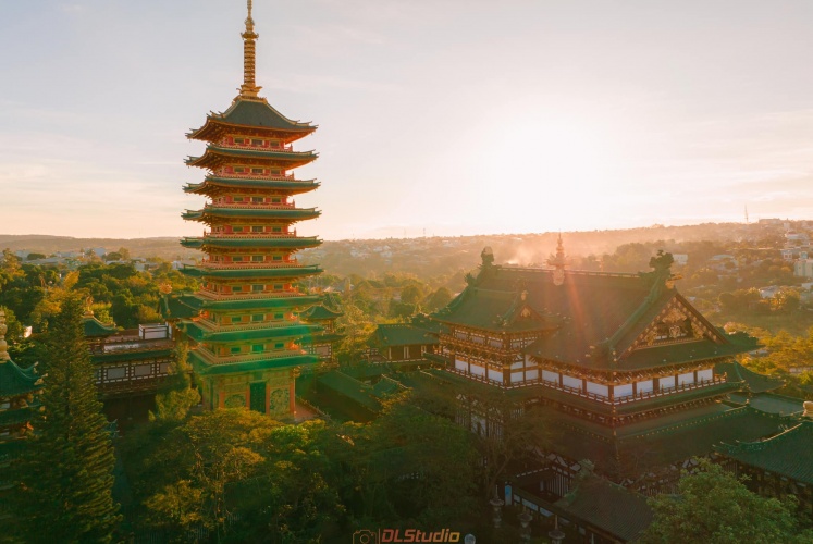 Cuộc hành trình xuyên Việt