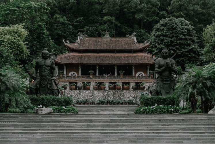 Chùa Địa Tạng Phi Lai Tự - Ngôi chùa đẹp tựa “tiên cảnh” tại Hà Nam