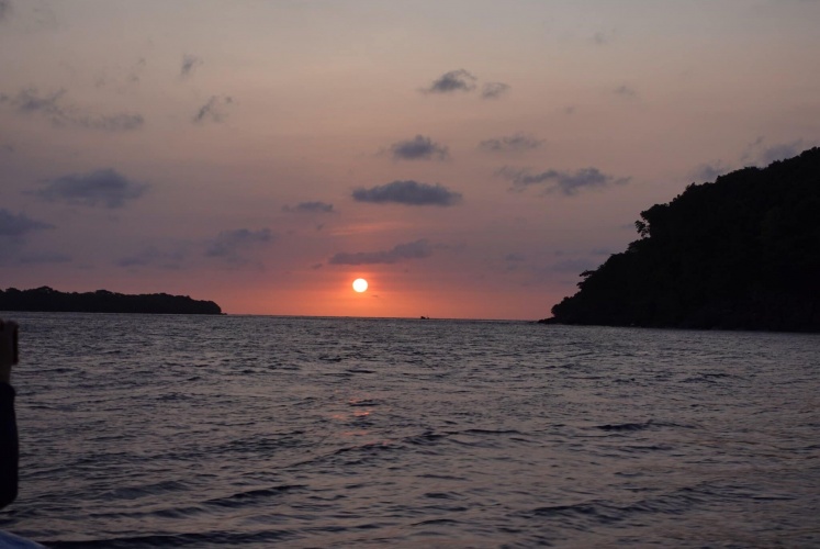 Không đi thì tiếc lắm...Thổ Chu ơiii