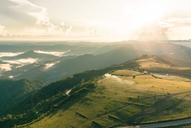 Bùi Hui | Thảo nguyên “trên mây” ở Quảng Ngãi