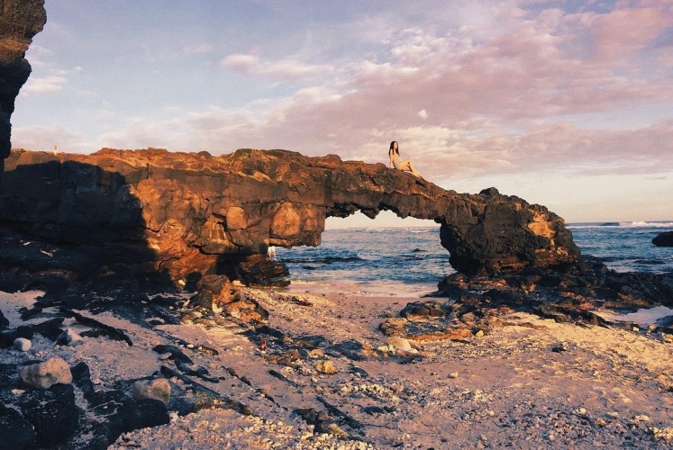 Check-in “mệt nghỉ” - Chân cổng Tò Vò - Đảo Lý Sơn