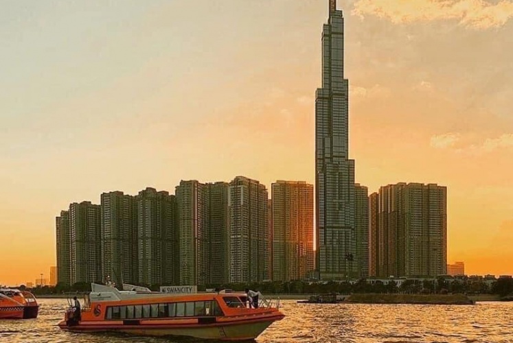 Cầm 15k đi Waterbus độc nhất vô nhị ở Sài Gòn