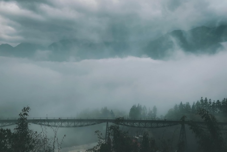 Lâu lâu lại xách ba lô lên 