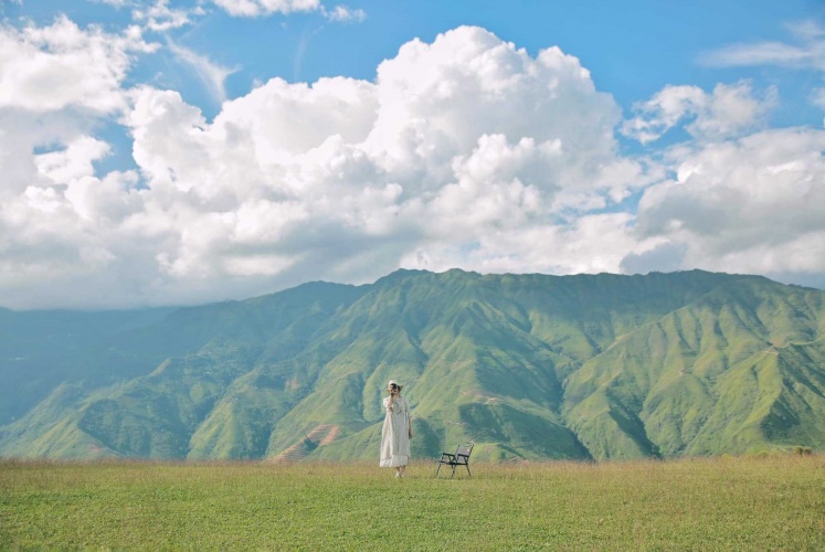 Vì Đất Nước mình còn lạ, cần chi đâu nước ngoài