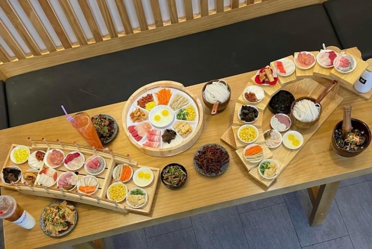 Bún Quá Kiều - Món ăn truyền thống nổi tiếng nhất Côn Minh (Trung Quốc)