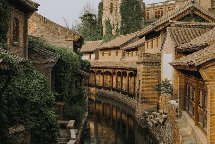 Khám phá trấn cổ quyến rũ dưới chân Vạn Lý Trường Thành