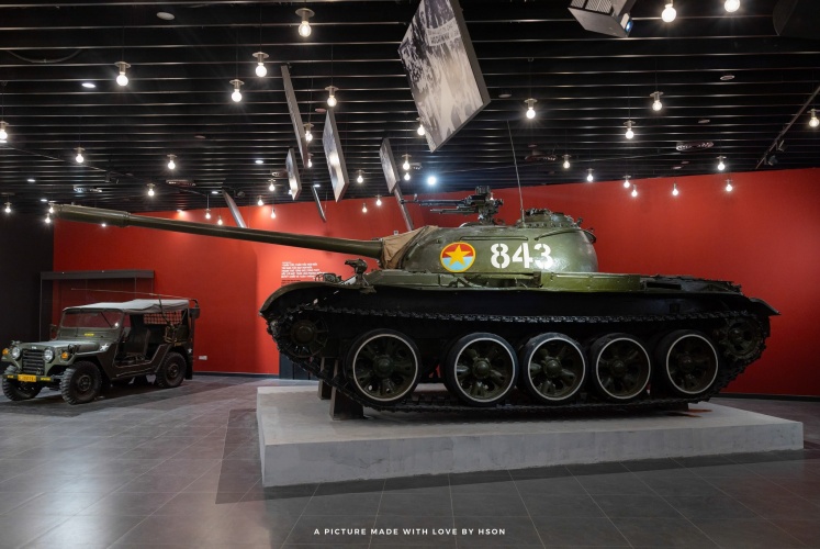 Bảo Tàng Lịch Sử Quân Sự Việt Nam