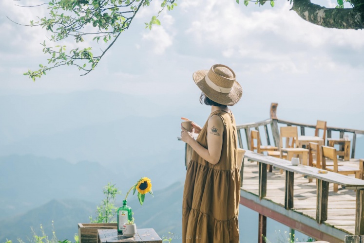 “Thiên đường mây” Tà Xùa đẹp ngất ngây