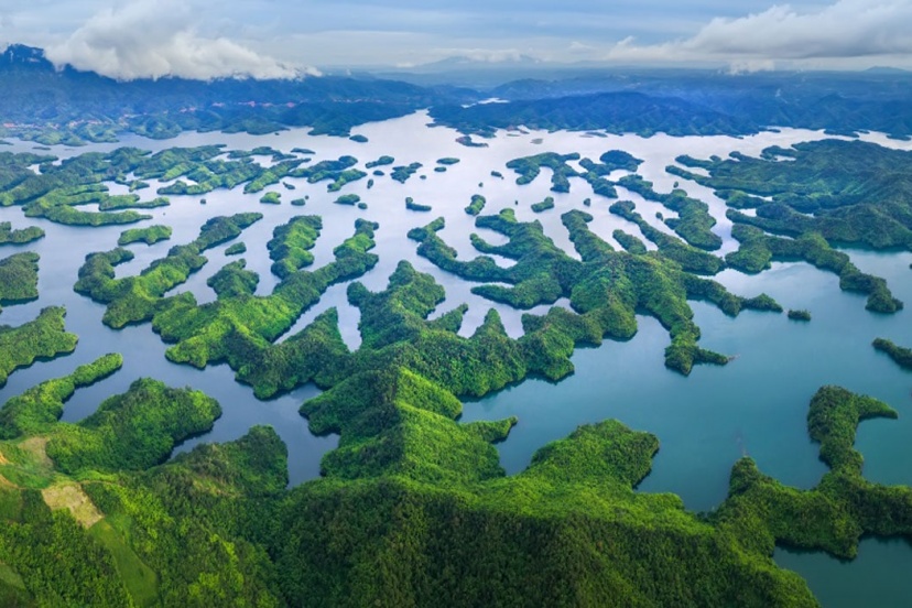 “Phiêu Lưu” Hồ Tà Đùng Đắk Nông Đẹp Mê Ly “Phiêu Lưu” Hồ Tà Đùng Đắk Nông Đẹp Mê Ly