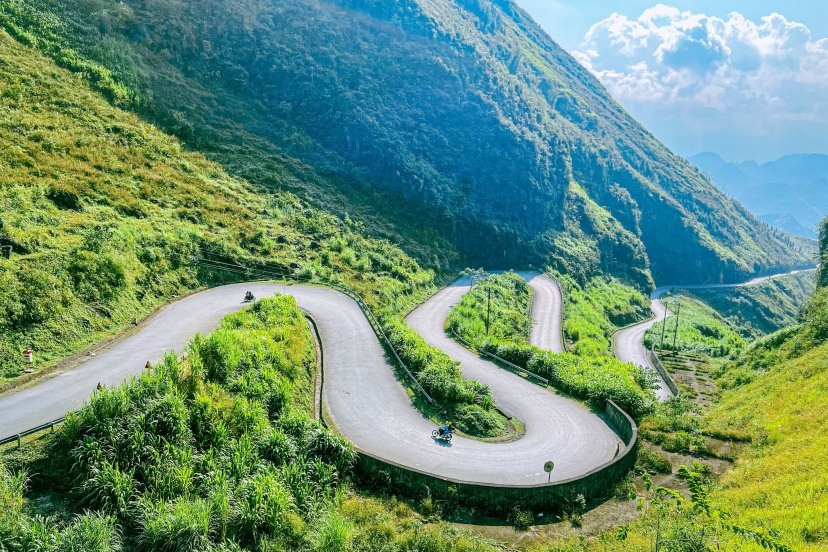 LỊCH TRÌNH PHƯỢT HÀ GIANG 3N4Đ CUỐI NĂM LỊCH TRÌNH PHƯỢT HÀ GIANG 3N4Đ CUỐI NĂM