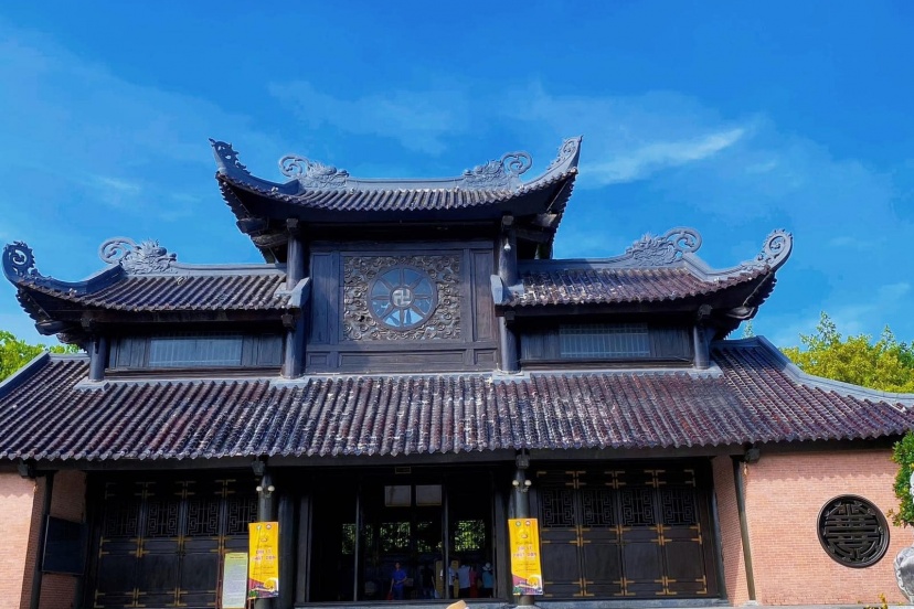 Cung Đường Ninh Bình Hà Nam Cùng Bạn Thân 3 Ngày 2 Đêm Cung Đường Ninh Bình Hà Nam Cùng Bạn Thân 3 Ngày 2 Đêm
